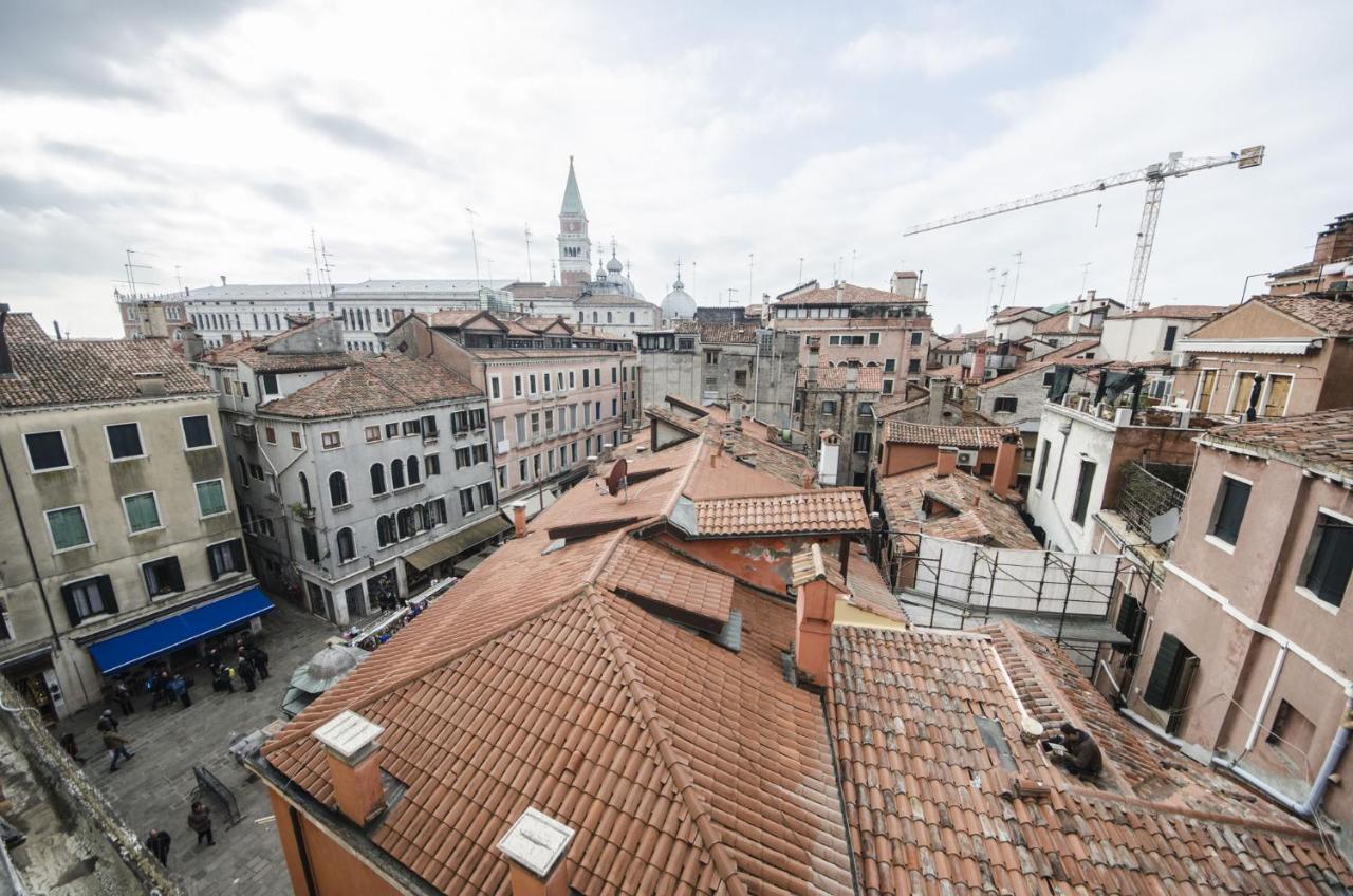 Residenza Tiziana Venezia Apartamento Exterior foto