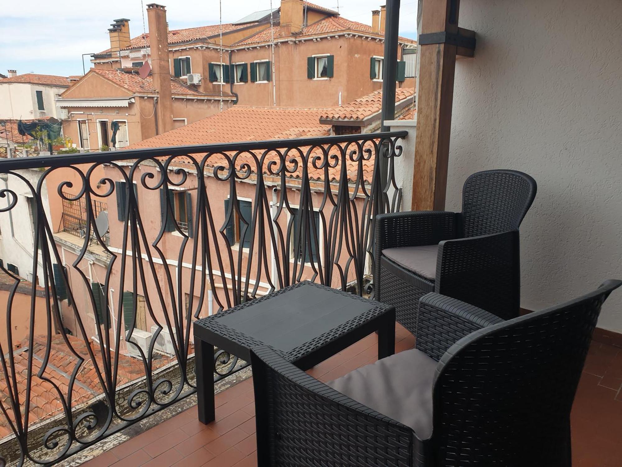 Residenza Tiziana Venezia Apartamento Exterior foto