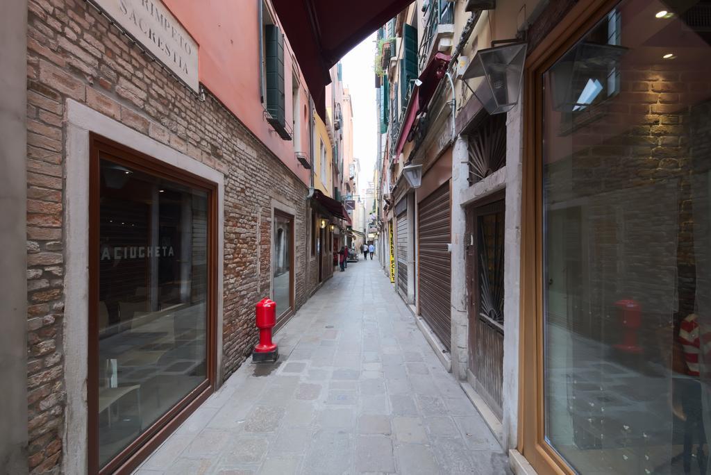 Residenza Tiziana Venezia Apartamento Exterior foto
